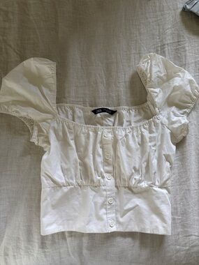 Zara White Button-Front Puff Sleeve Crop Top